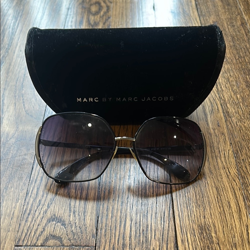 Marc by Marc Jacobs Women's Black Sunglasses